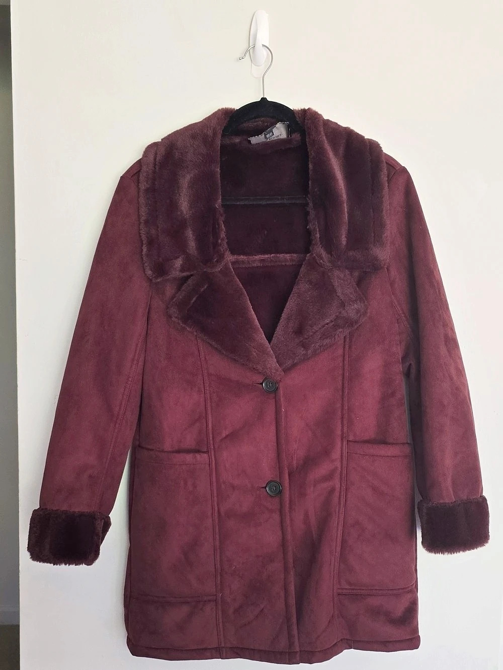 Banana Republic Faux Shearling Coat in Burgundy Size XXS Like New